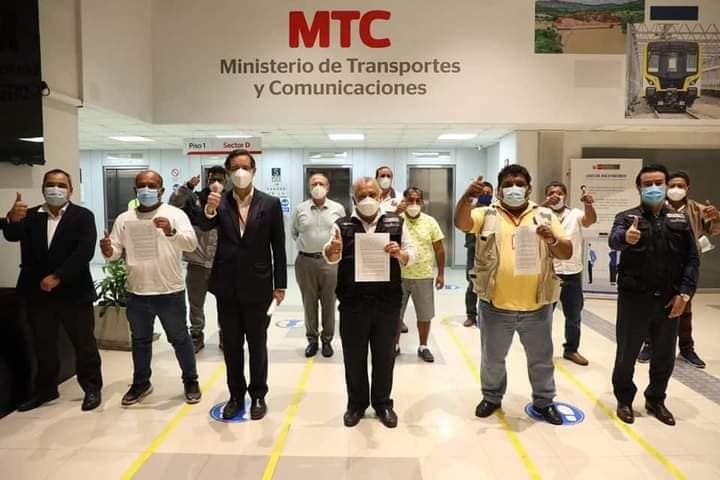 SE LEVANTO PARO DE TRANSPORTISTAS